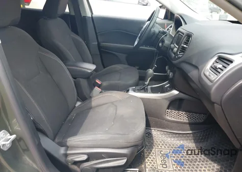 2018 Jeep Compass Sport Fwd from USA, damaged, VIN 3C4NJCAB0JT308889